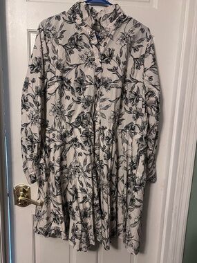 a new day Black Floral Button-Front Long-Sleeve Tiered Dress on Cream